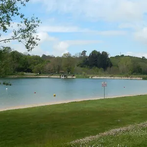 camping-du-moulin-meyrieu.hotels-rhonealpes.com/